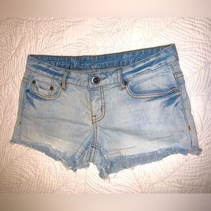 Juniors Hurley Jeans 81 Skinny Denim Boho Cut Off Light Wash Shorts 25